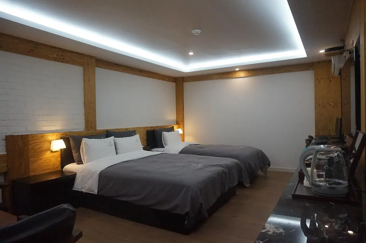 Louis Hotel 부산광역시