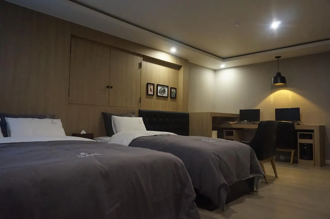 Louis Hotel 부산광역시 3*,