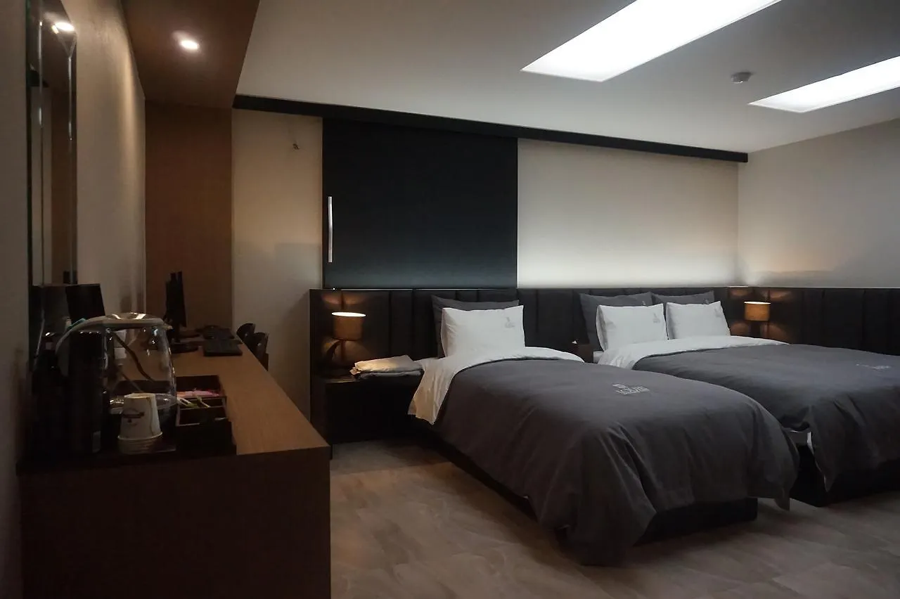 Louis Hotel 부산광역시